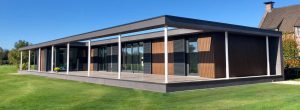 Gevelbekleding rondom luxe chalet Langbroek
